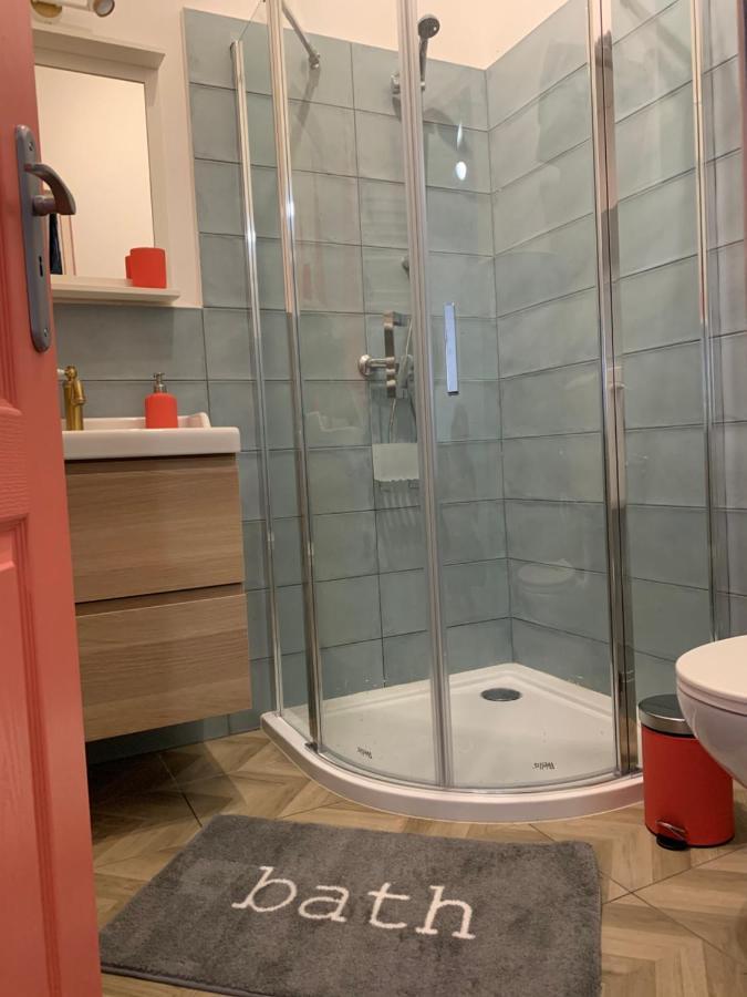 Viki Apartmanhaz *