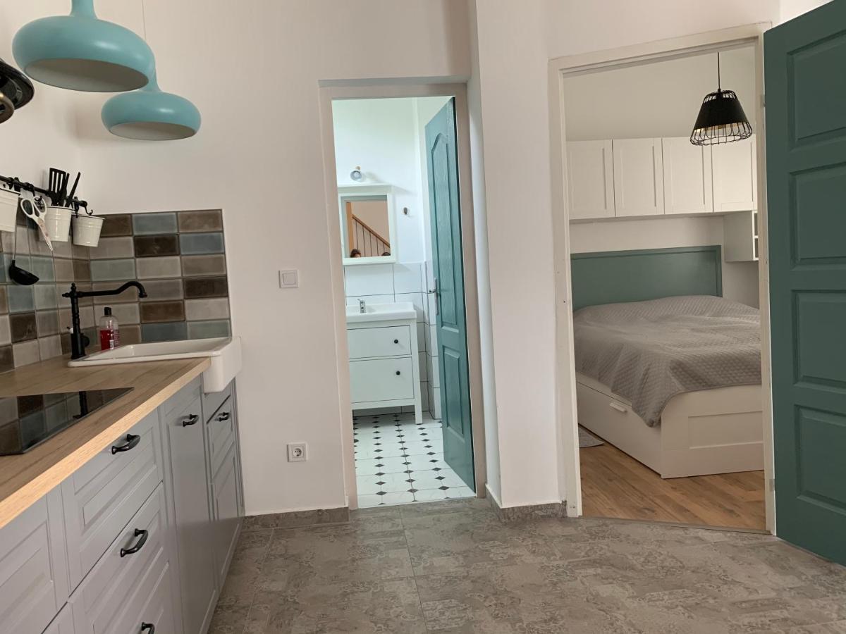 Viki Apartmanhaz Apartment Dorog