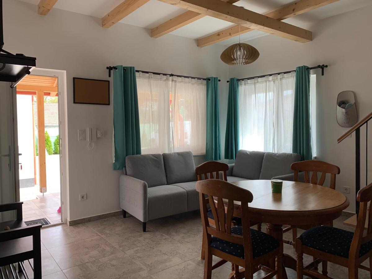 Apartment Viki Apartmanhaz *