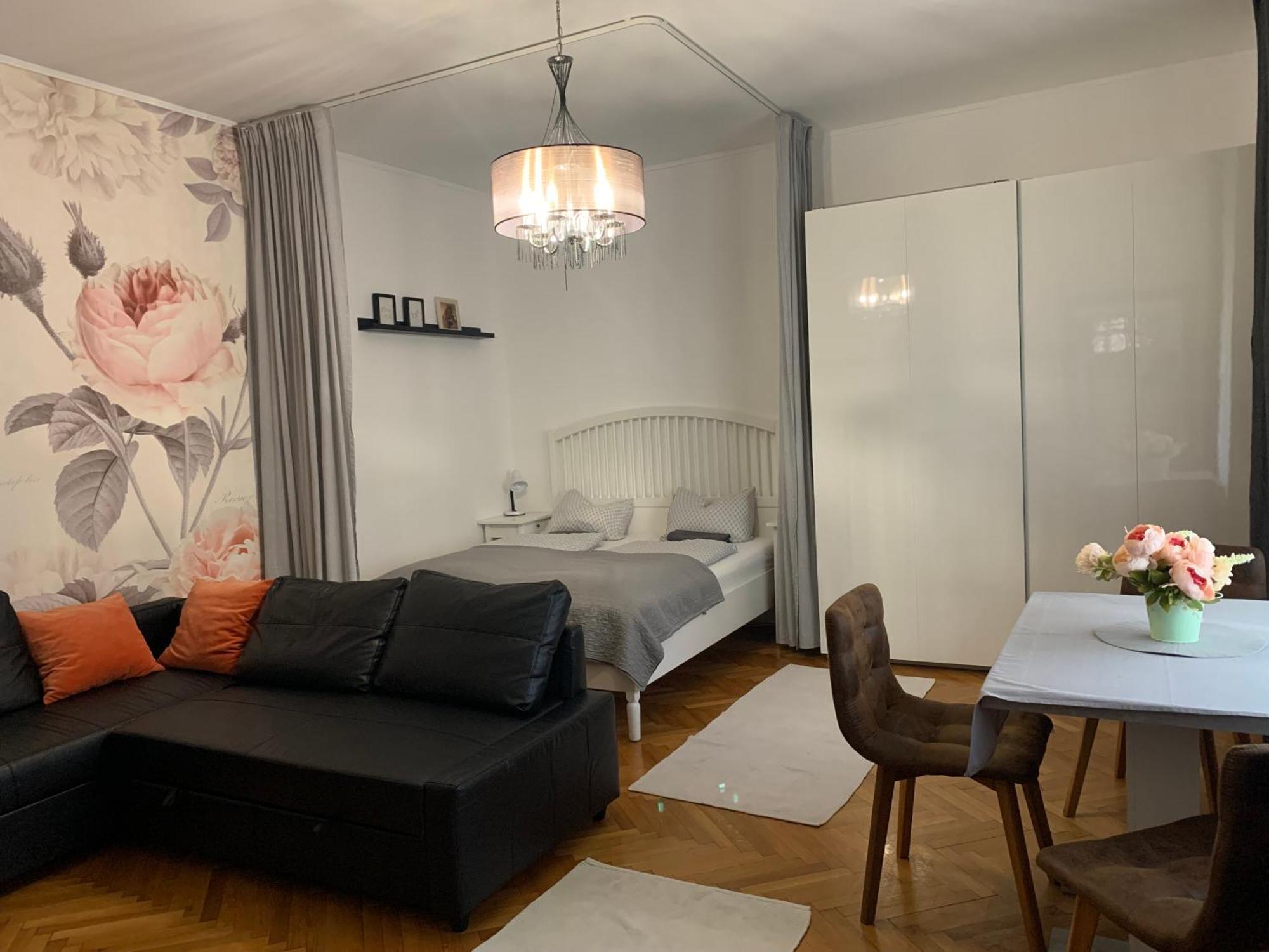 Viki Apartmanhaz *